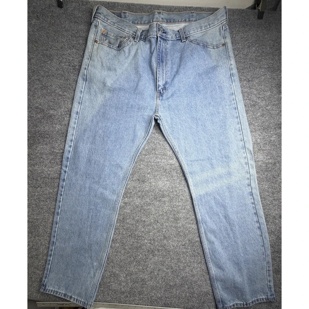 Vintage Levi's 505 Mens 42x32 Jeans Regular Fit Straight Leg Mid-Rise Cowboy Y2K